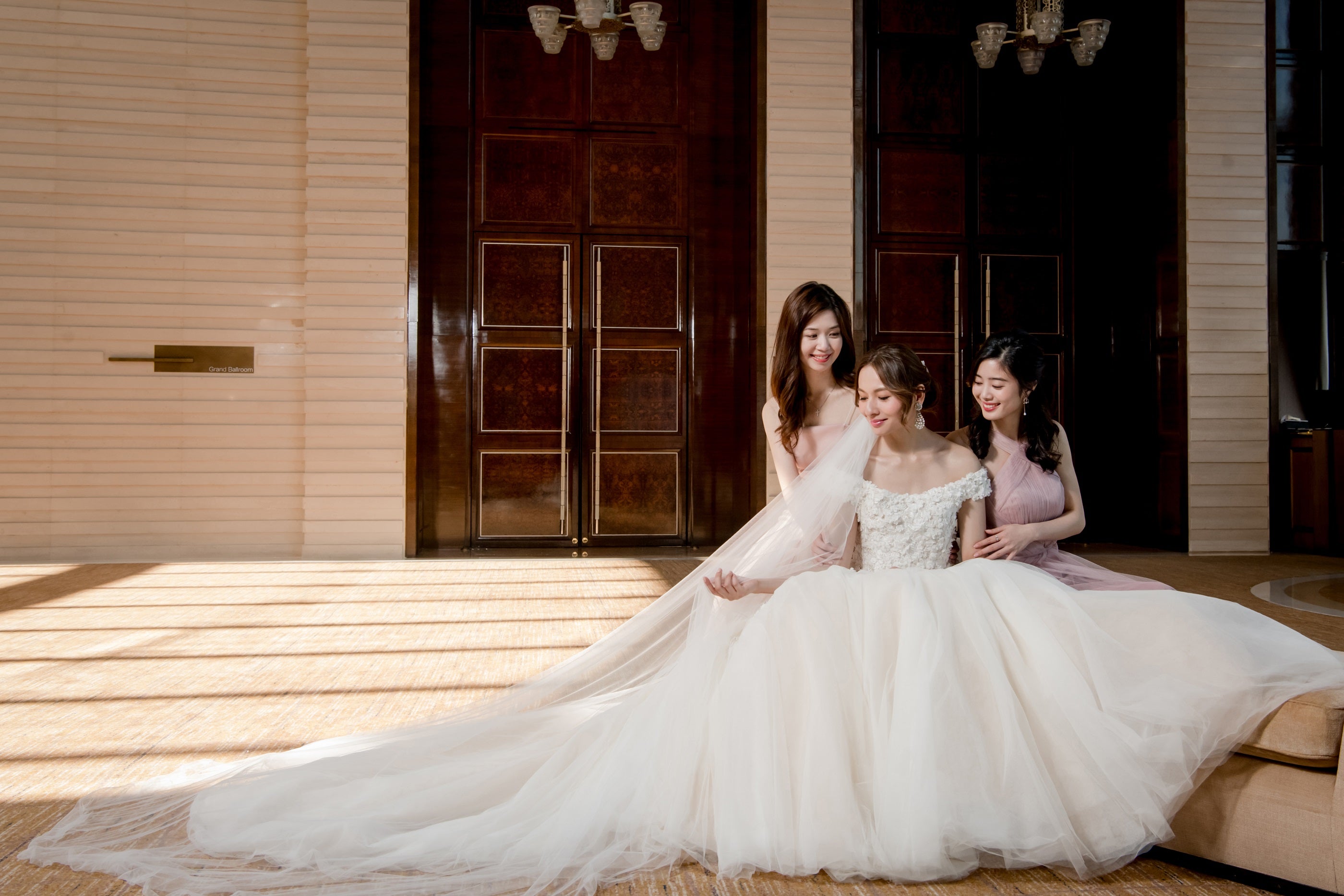WEDDING GIFT IDEAS