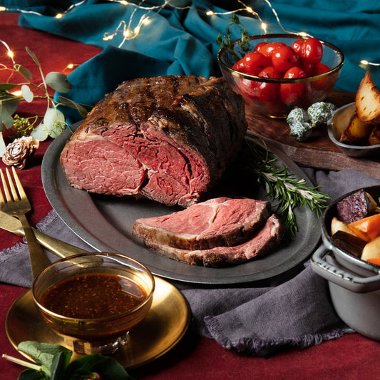 Slow Roasted U.S. Prime Beef Ribeye with 3 Side Dishes Included (2kg; 4 persons) 慢烤美國特級肉眼牛排、紅酒醬及特色配菜 (2公斤 / 供4人享用)