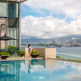[eShop Exclusive Offer] Autumn Getaway - One Night Stay in Deluxe Harbour-view Room with Executive Club Access, HKD500 Shopping Voucher for ifc mall and 10% Savings on Dining Venues [獨家住宿優惠] 秋日饗宿 - 豪華海景客房一晚連免費使用行政貴賓廳、ifc商場HKD500購物禮券及酒店9折餐飲體驗