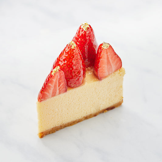 Cheesecake with Fresh Strawberries 草莓芝士蛋糕