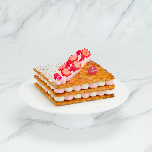 Rose Petals Tea and Strawberry Mille-feuille 玫瑰草莓拿破崙